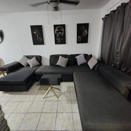 Hermosa Casa En Jardines Cancún Buitenkant foto