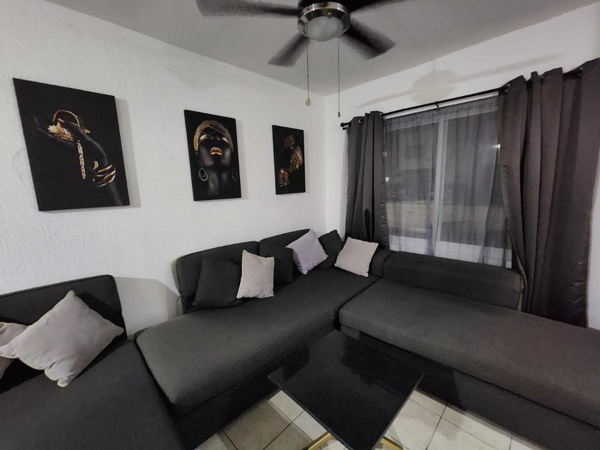 Hermosa Casa En Jardines Cancún Buitenkant foto